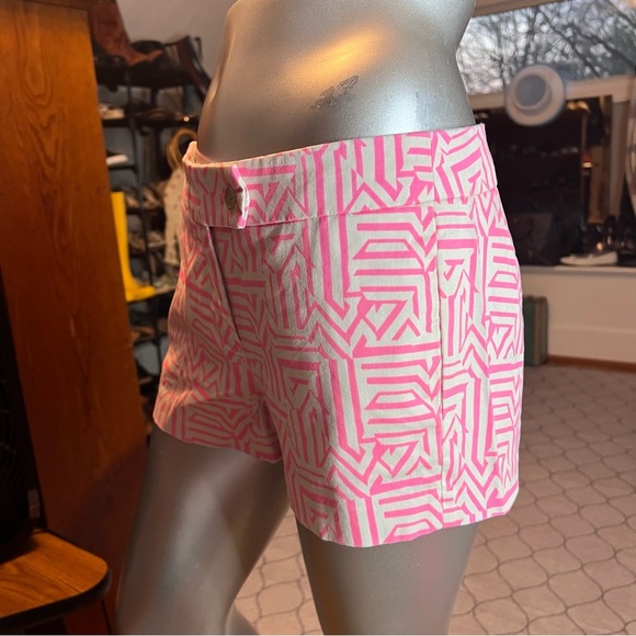 J.Crew Azalea Tiki Stretch Chino 3” Shorts Size 4 Pink & White - Picture 4 of 6